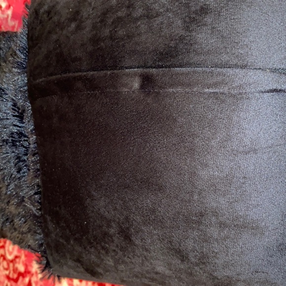 Black Luxury Soft Square Faux Fur Pillow Cover (Set of 2) 18x18 - Picture 6 of 6
